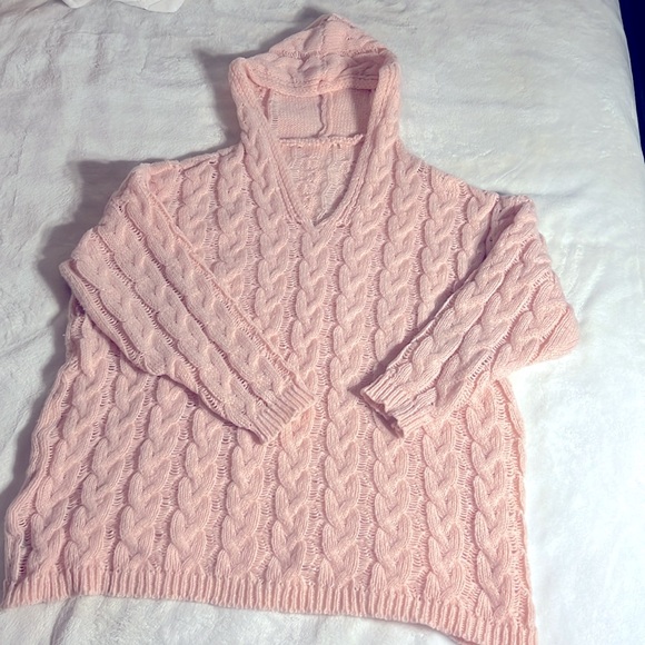 BUY NOW💞💞KNITT SOFTEST EVER HODDIE TOP/ DRESS💞💞 BARBIE ‘s Favorite Pink🥰 - Picture 3 of 6